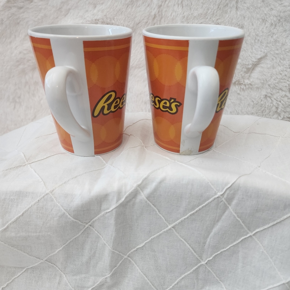 2 piece Resse's Coffee Mugs - Picture 8 of 10